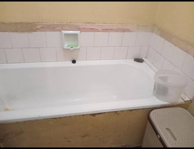 25 BEDROOM COMPLEX FOR SALE IN VEREENIGING CENTRAL